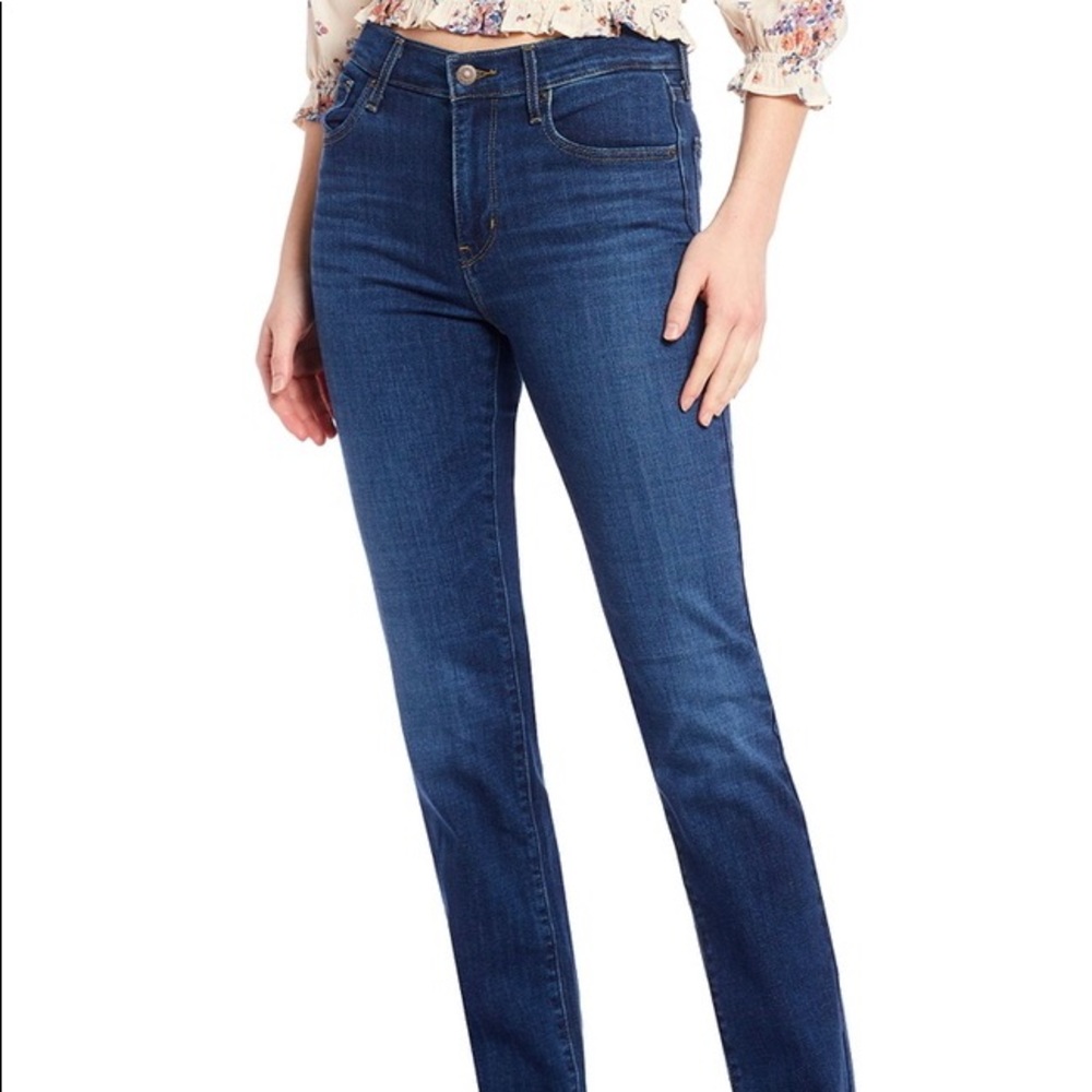 Levi’s 724 High Rise Straight Jean